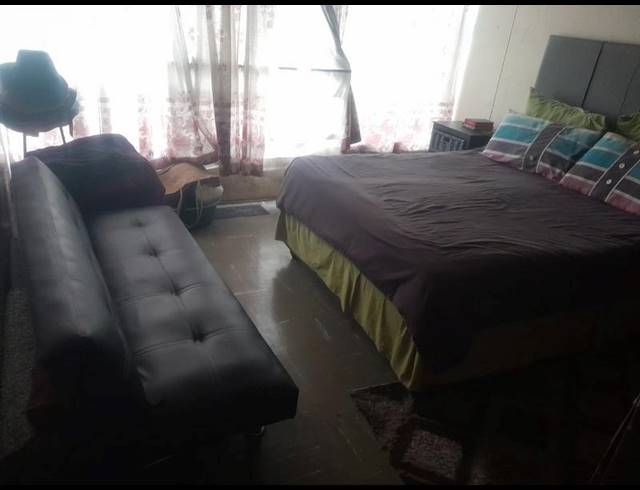 3 BEDROOM APARTMENT FOR SALE IN SUNNYSIDE